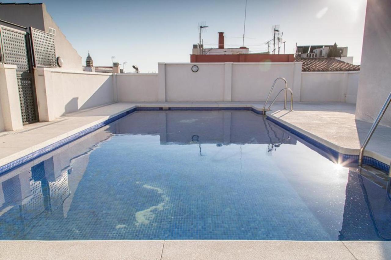 Atico terraza privada piscina centro ac nuevo 1hab Málaga Exterior foto